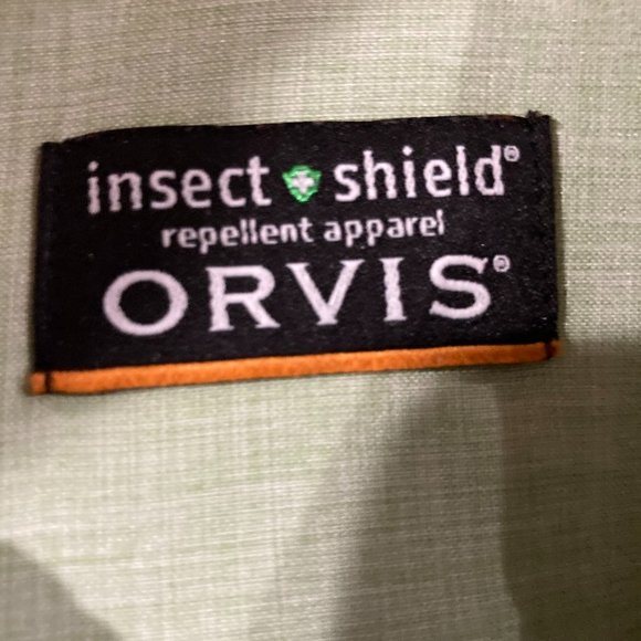 Orvis Mens Green insect repellent Button shirt. Large - Picture 7 of 12